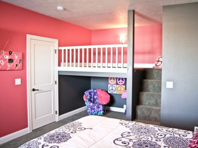 Custom Bunk Bed and Play Area